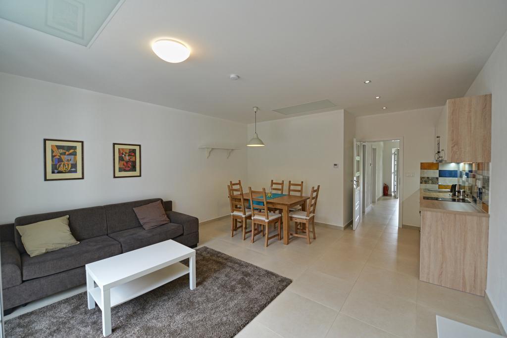 Apartmany Belveder Hlohovec Bagian luar foto