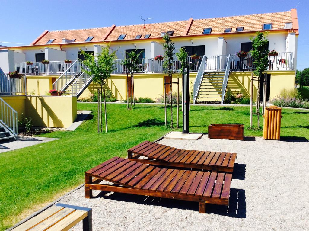 Apartmany Belveder Hlohovec Bagian luar foto